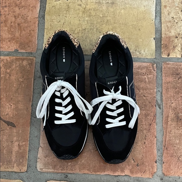 Birdies Shoes - New Birdies Roadrunner Black & White Sneakers Size 10.5 Women’s NWOT